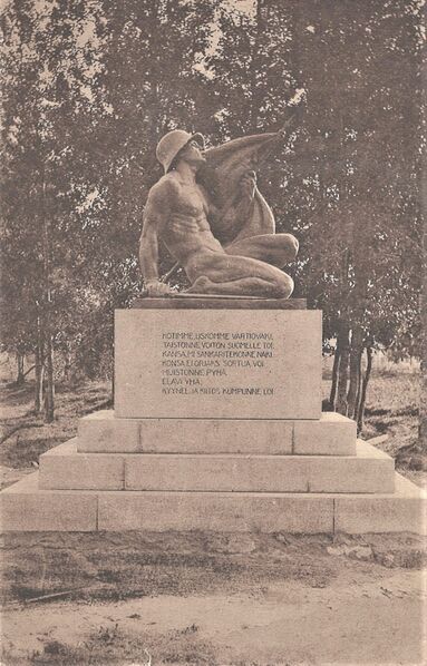 Lapua, sodan 1918 muistopatsas
Kortti, ei kustantajamerkintÃ¶jÃ¤. Takana: Sankaripatsas Lapualla. Osoitettu:  EmÃ¤ntÃ¤ Maria Jussila, TÃ¶ysÃ¤n k.k., Tuurin asema. "Lapualla. Kiitos viimeisestÃ¤. Hyvin pÃ¤Ã¤stiin kotia. Ã„iti kÃ¤ski kovin tulla teidÃ¤n tÃ¤nne. Tulkaa nyt pian. Sanokaa paljon terveisiÃ¤ Kaukorantalaisille ja muillekin. Woikaa hyvin ja kiitos kaikesta ystÃ¤vyydestÃ¤nne. Senni, Eino."

